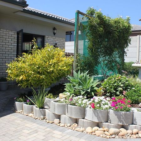 Traveller'S Rest, Reebok Bed & Breakfast Mossel Bay Ngoại thất bức ảnh