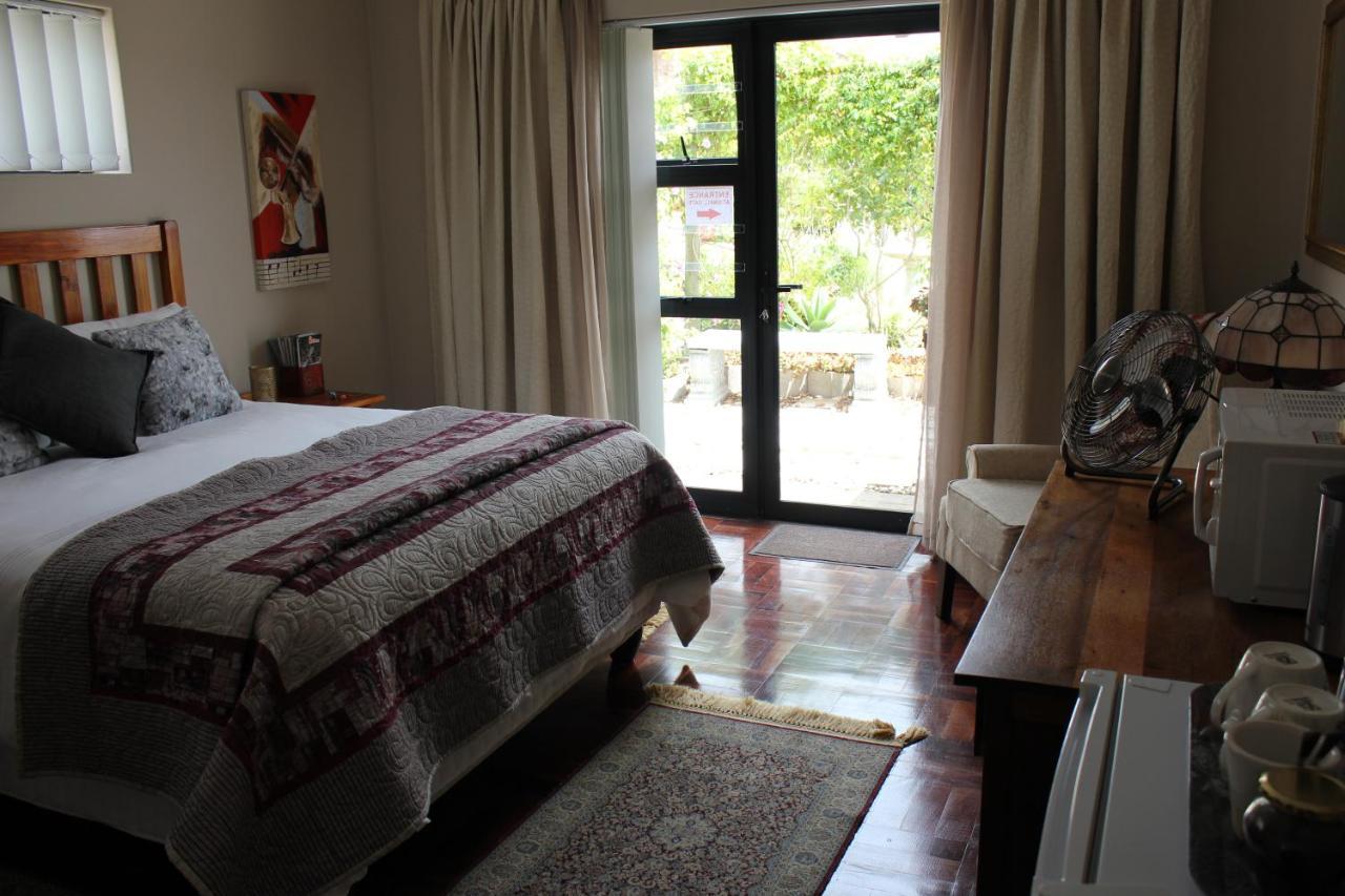 Traveller'S Rest, Reebok Bed & Breakfast Mossel Bay Ngoại thất bức ảnh
