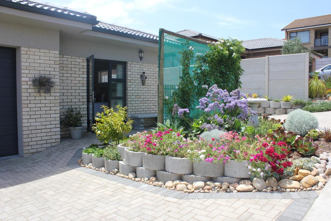 Traveller'S Rest, Reebok Bed & Breakfast Mossel Bay Ngoại thất bức ảnh